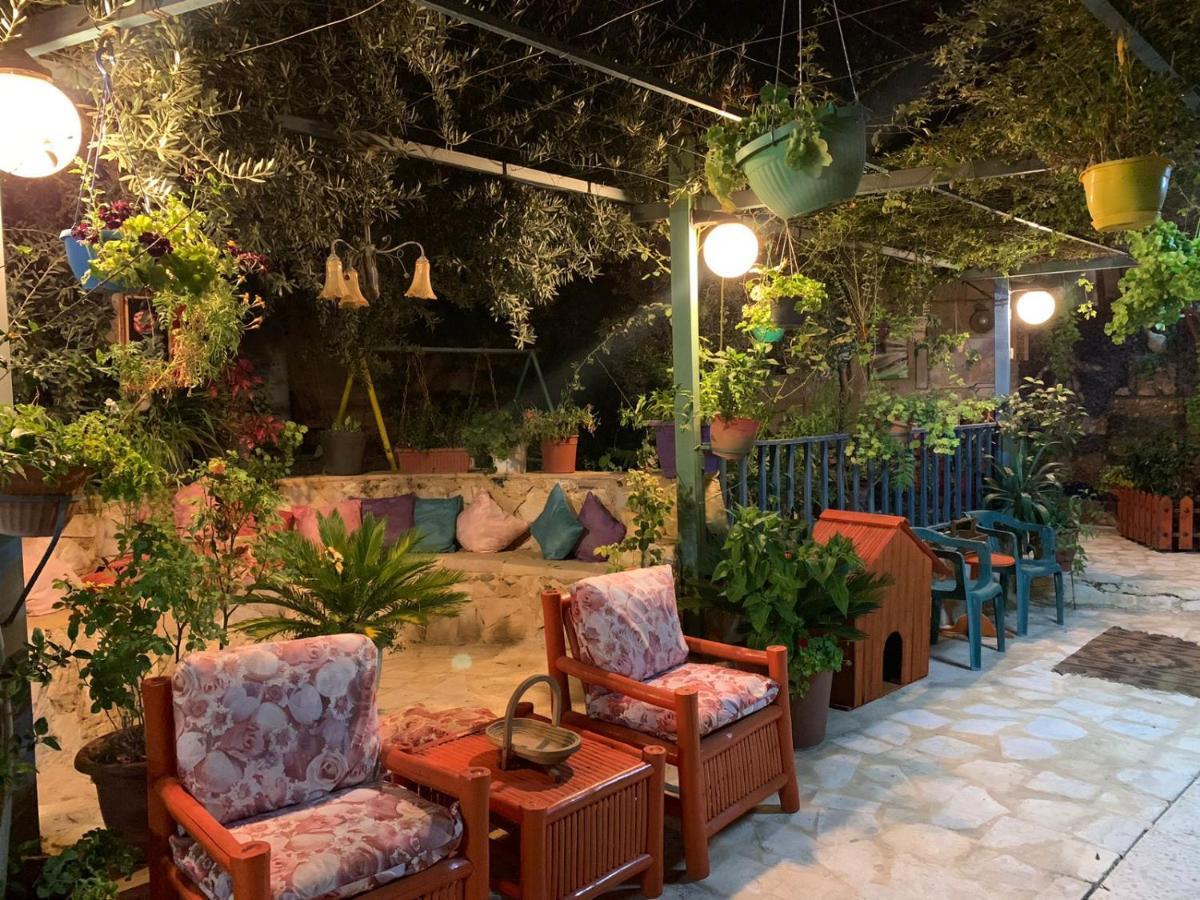 بيت الطبيعة Nature House Jarash Exterior photo